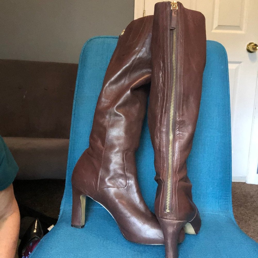 NINE WEST -chocolate brown leather boots